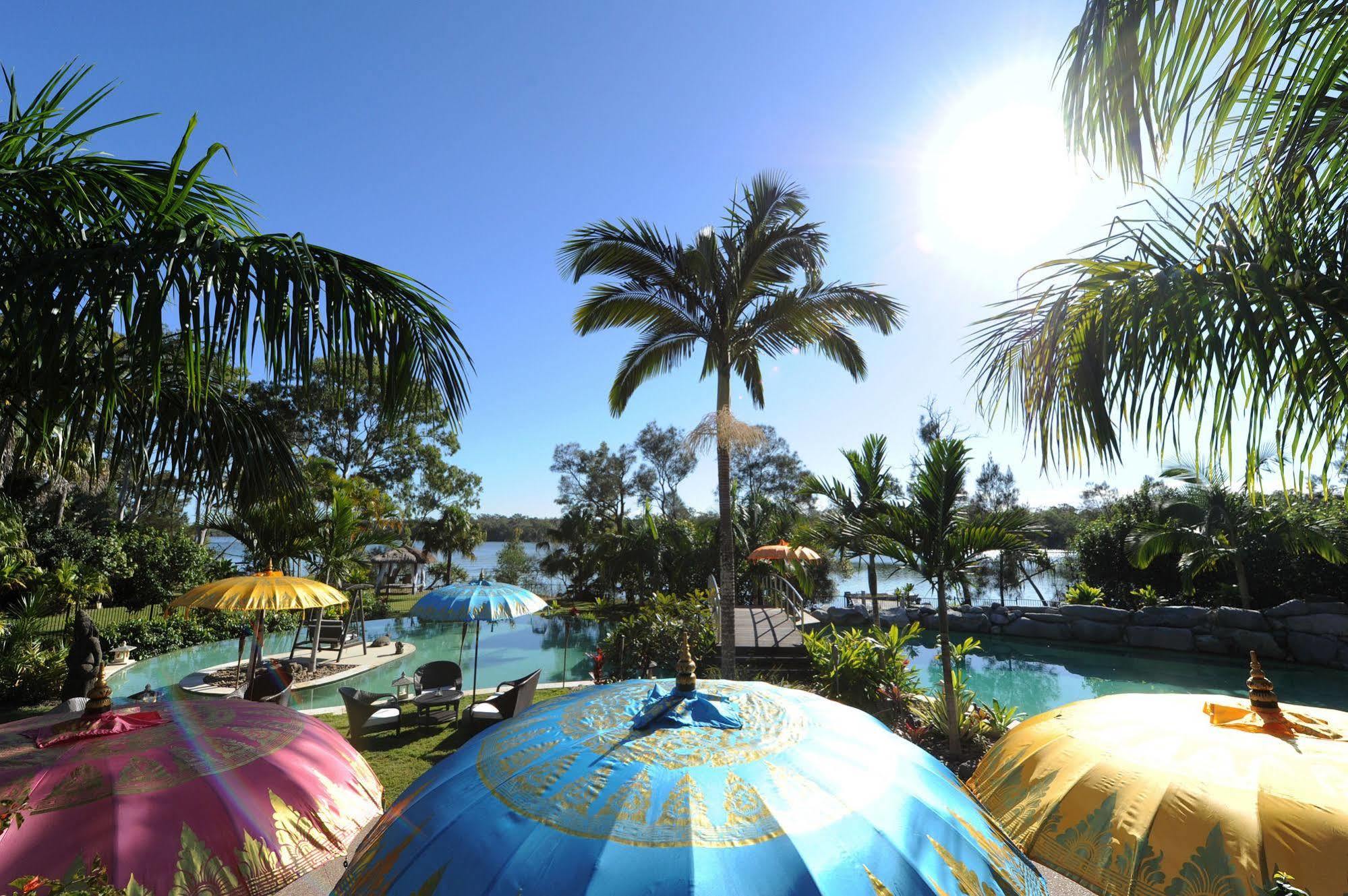 Отель Makepeace Island Noosa North Shore Экстерьер фото