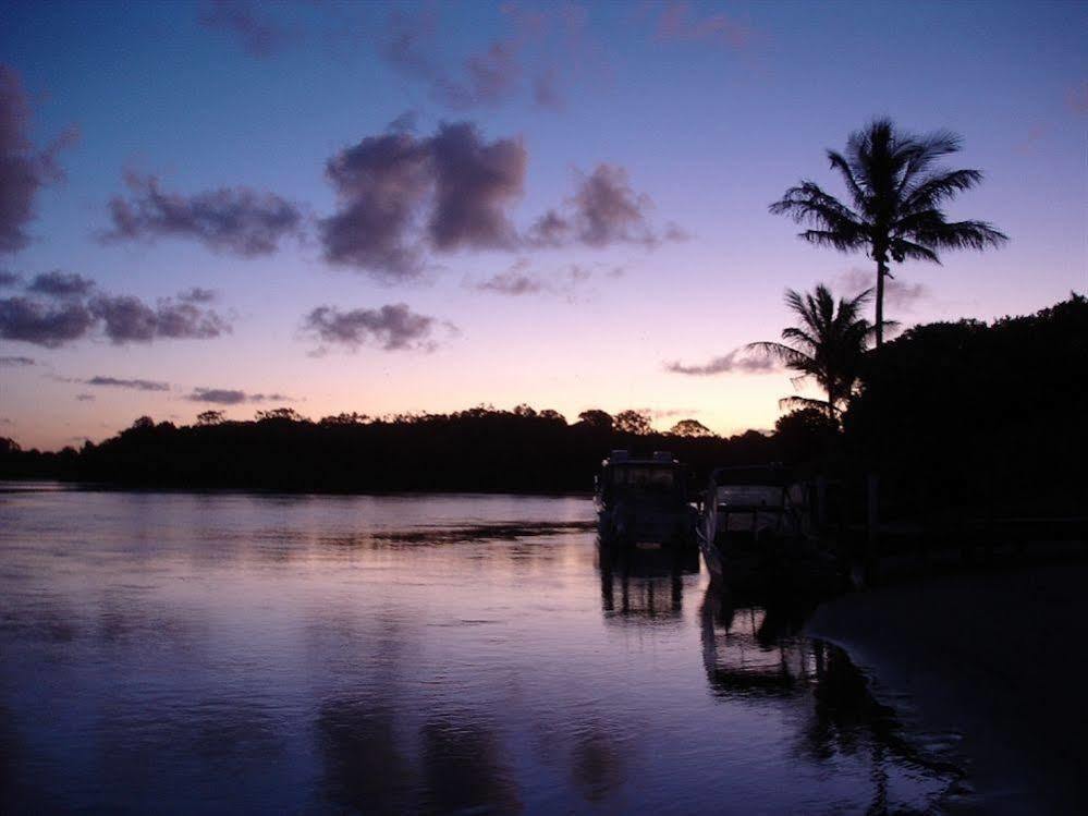 Отель Makepeace Island Noosa North Shore Экстерьер фото